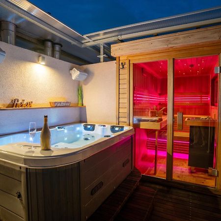 Luxury Rooftop Appartment With Fantastic Views Praga Exterior foto