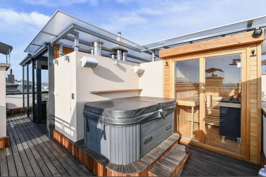 Luxury Rooftop Appartment With Fantastic Views Praga Exterior foto